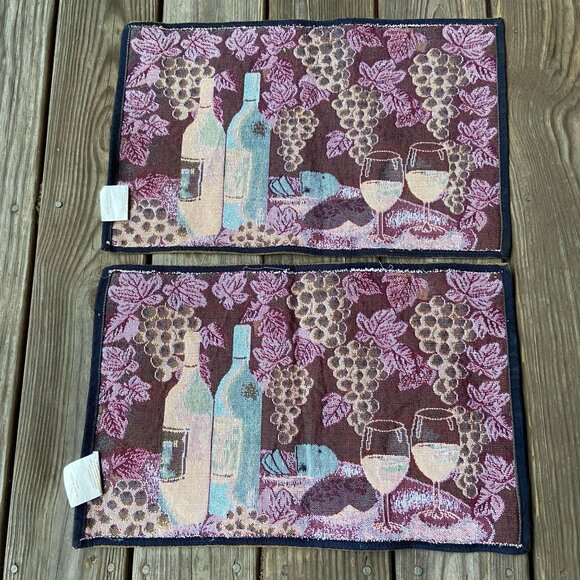 2 Vintage HOME CLASSICS 2000s Wine Bottle Grapes Embroidered Tapestry Placemats - Picture 4 of 6